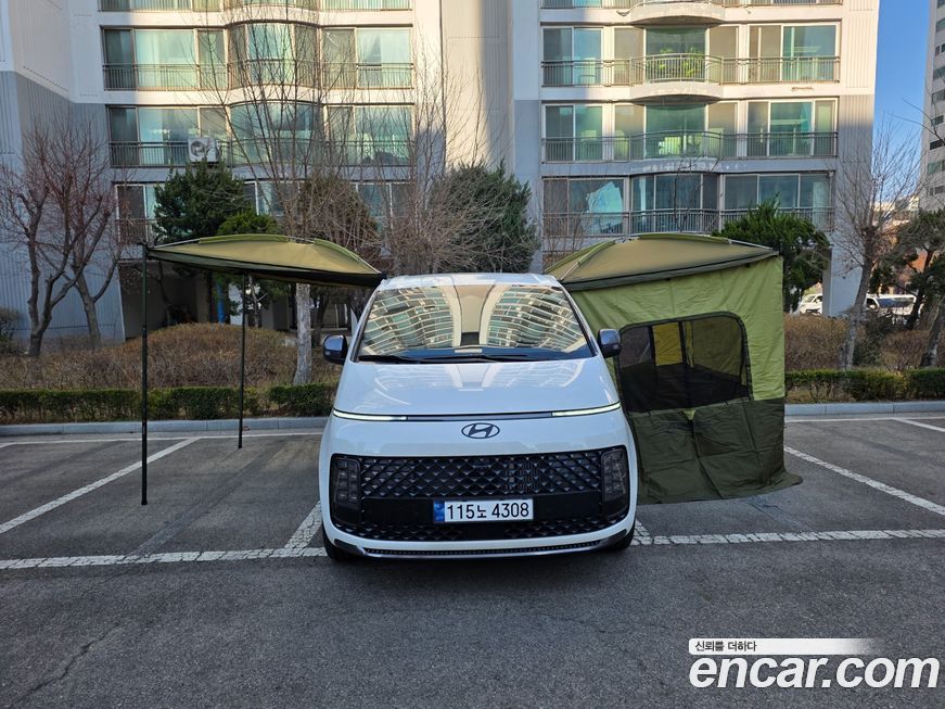 Hyundai Staria 2025