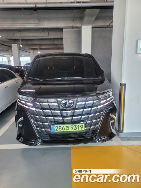Toyota Alphard 2025