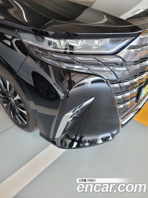 Toyota Alphard 2025