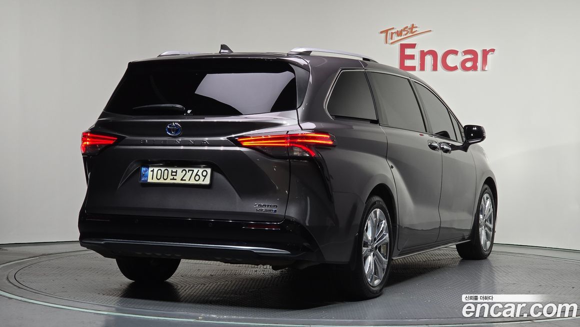 Toyota Sienna 2022