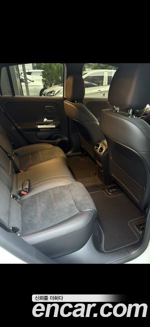 Mercedes-Benz EQA 2024