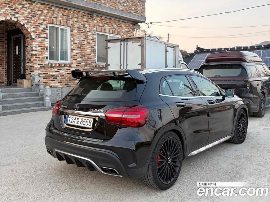 Mercedes-Benz GLA-Class 2018