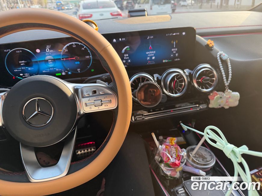 Mercedes-Benz EQA 2024