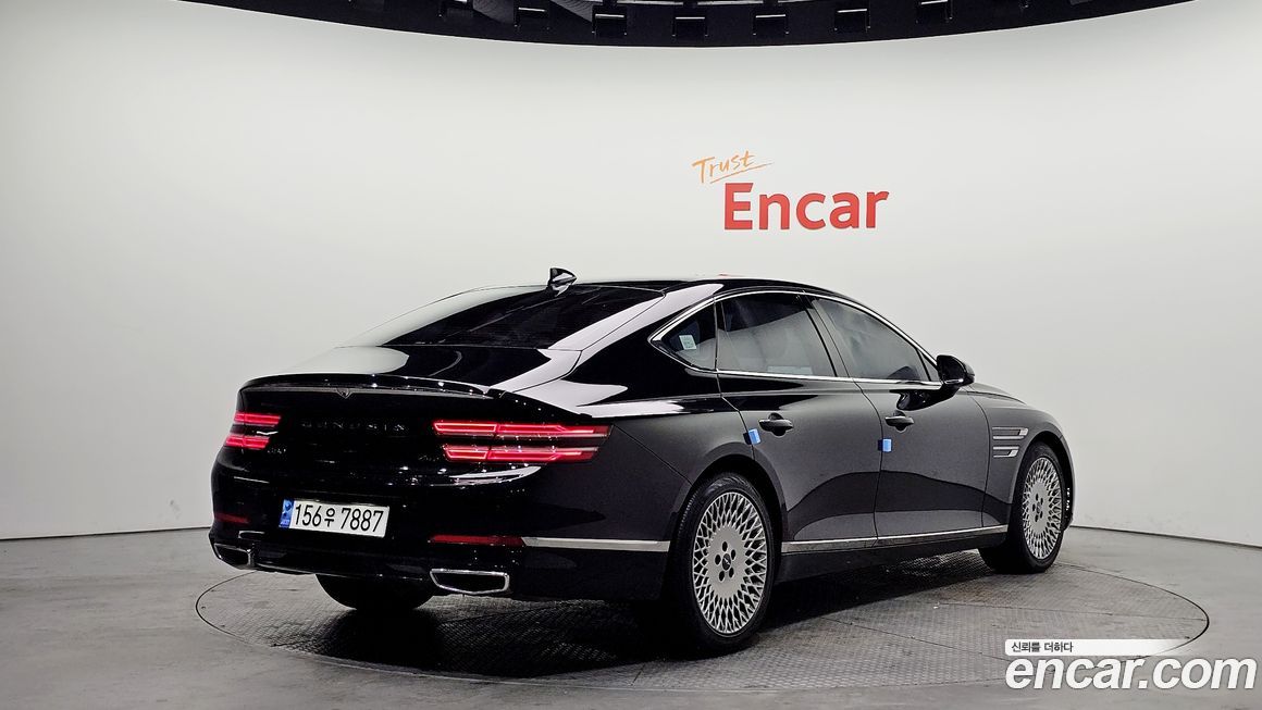Genesis G80 2023