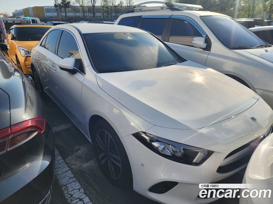 Mercedes-Benz A-Class 2022