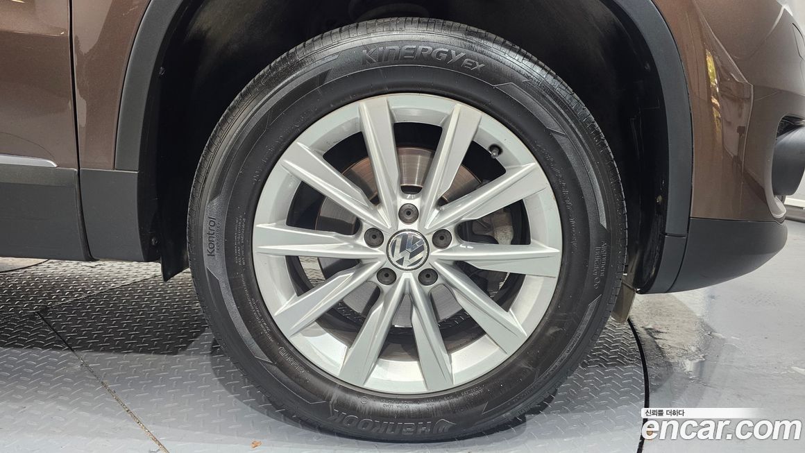 Volkswagen Tiguan 2015