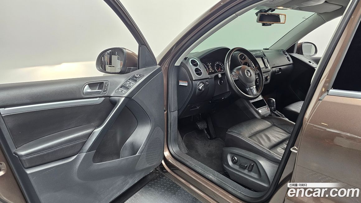 Volkswagen Tiguan 2015