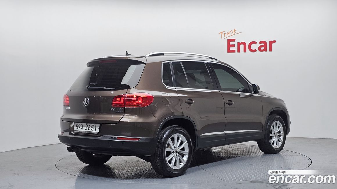 Volkswagen Tiguan 2015