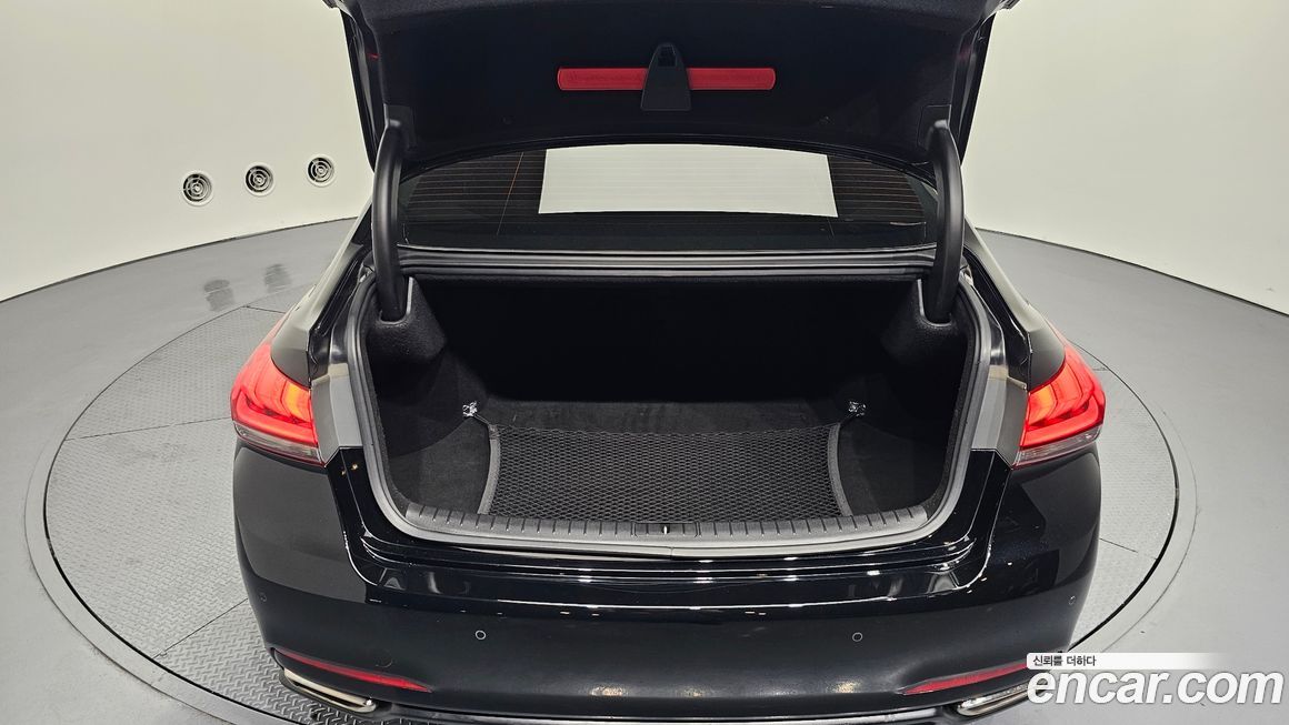 Hyundai Genesis 2014