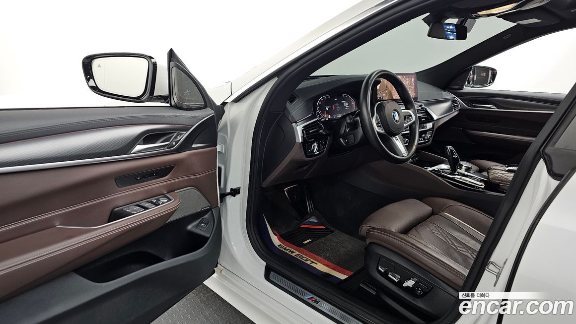 BMW Gran Turismo 2024