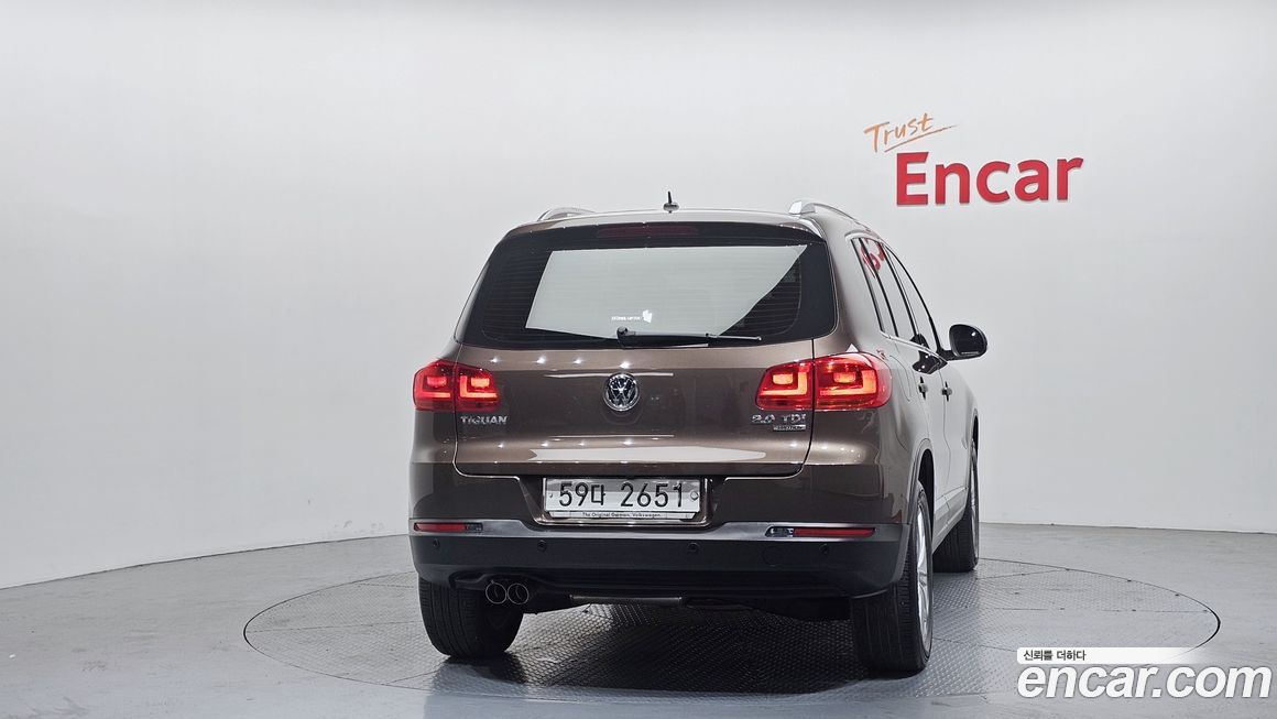 Volkswagen Tiguan 2015