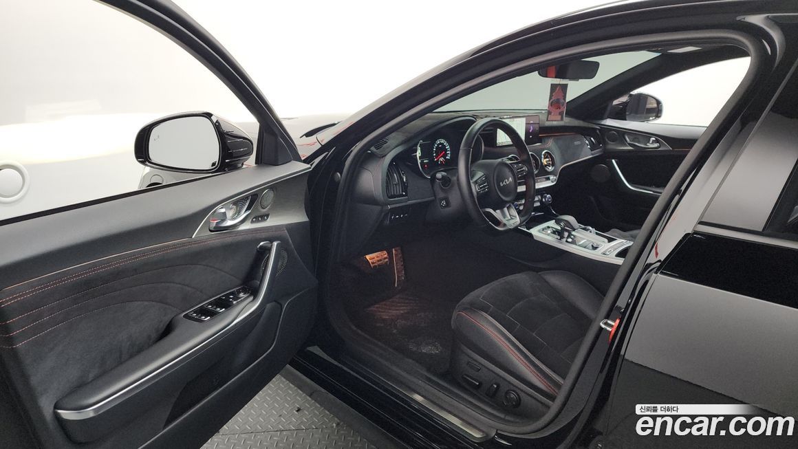 Kia Stinger 2023