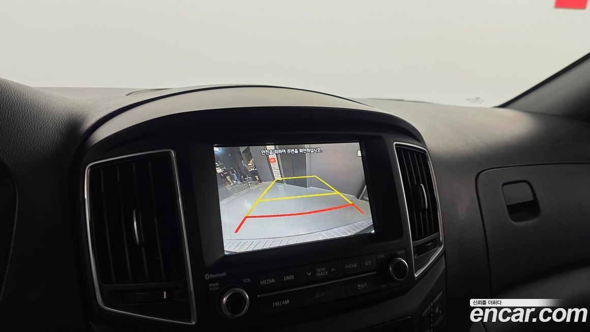 Hyundai Starex 2018