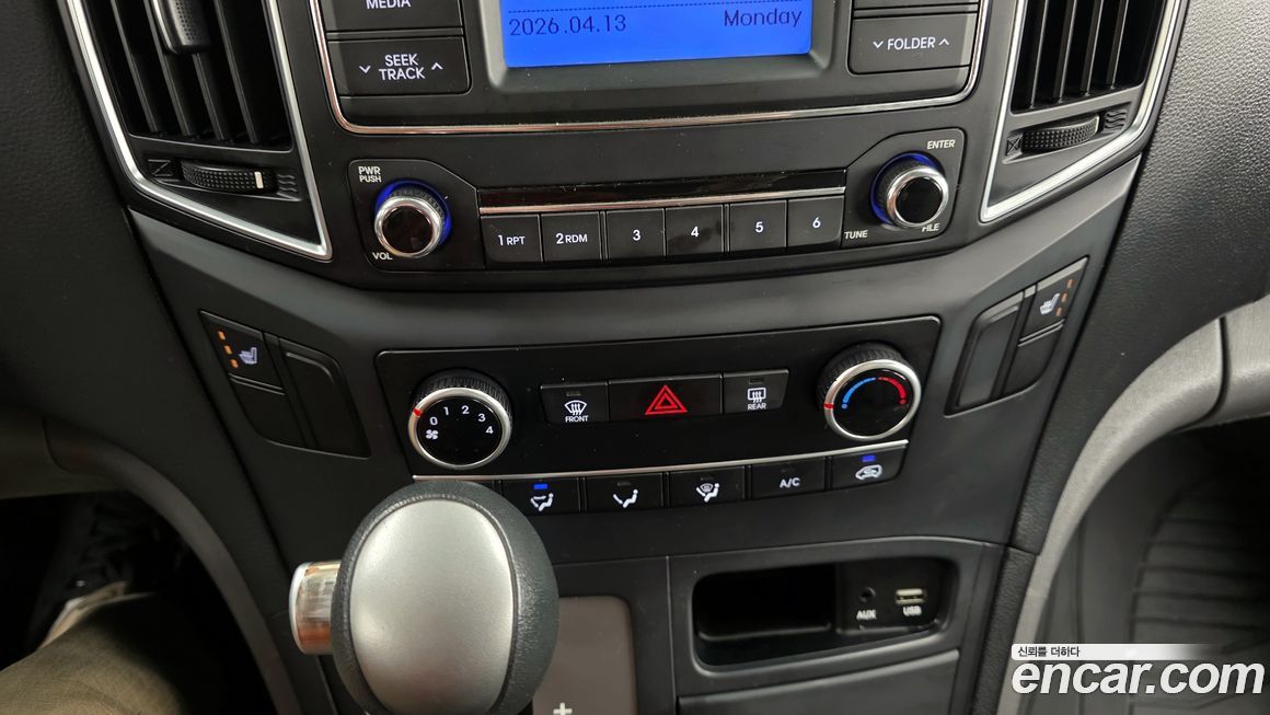 Hyundai Starex 2018