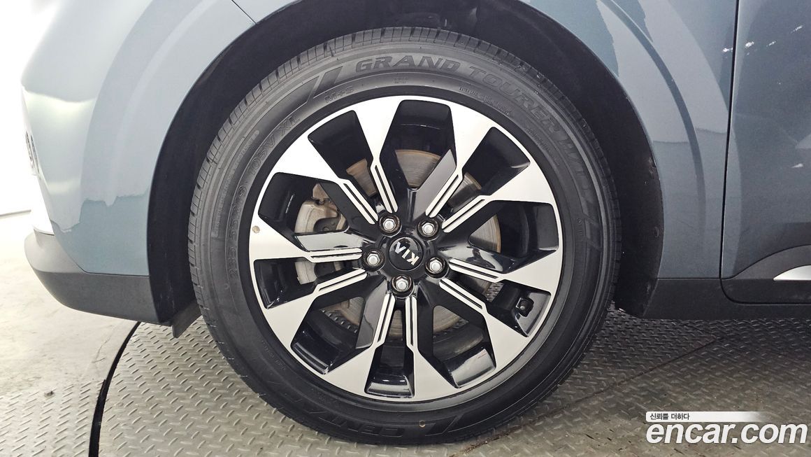 Kia Canival 2021