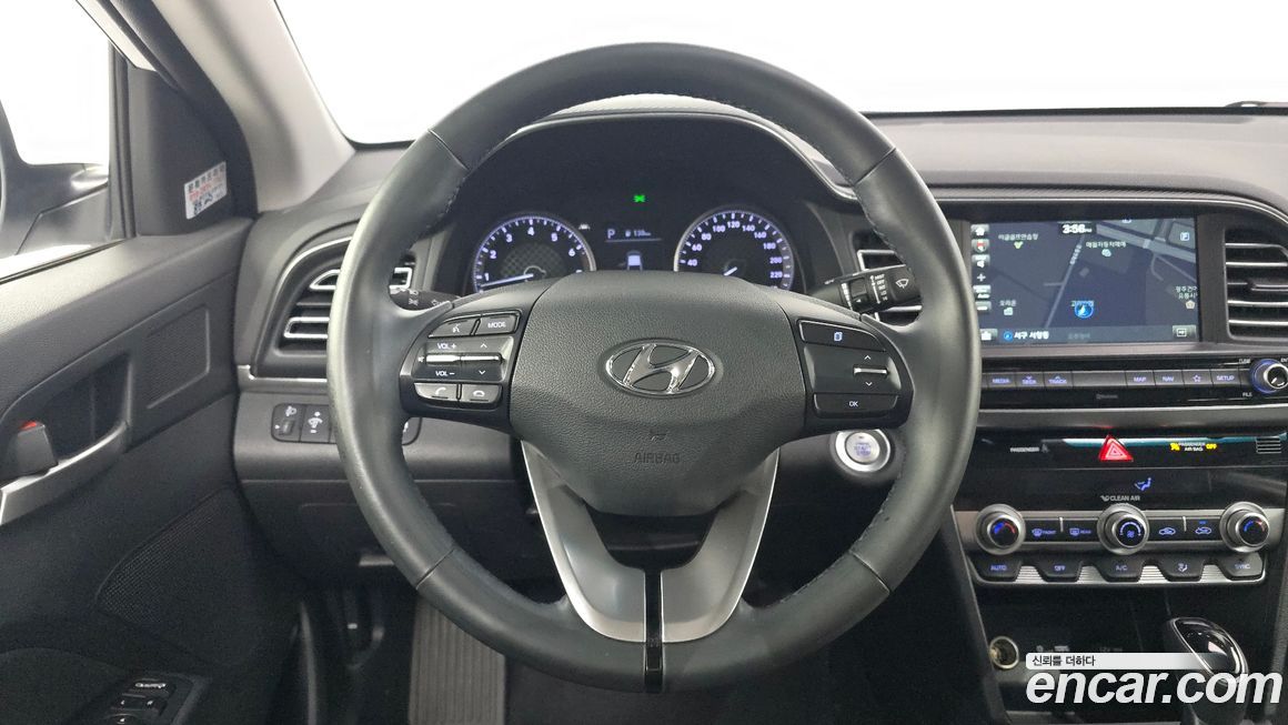 Hyundai AVANTE 2019