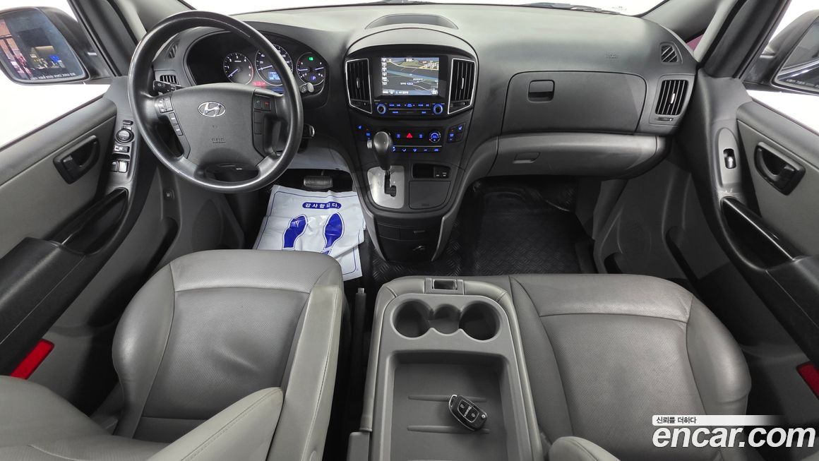 Hyundai Starex 2018