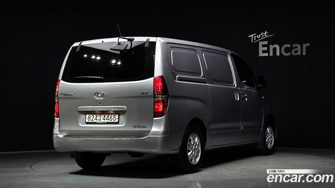 Hyundai Starex 2018