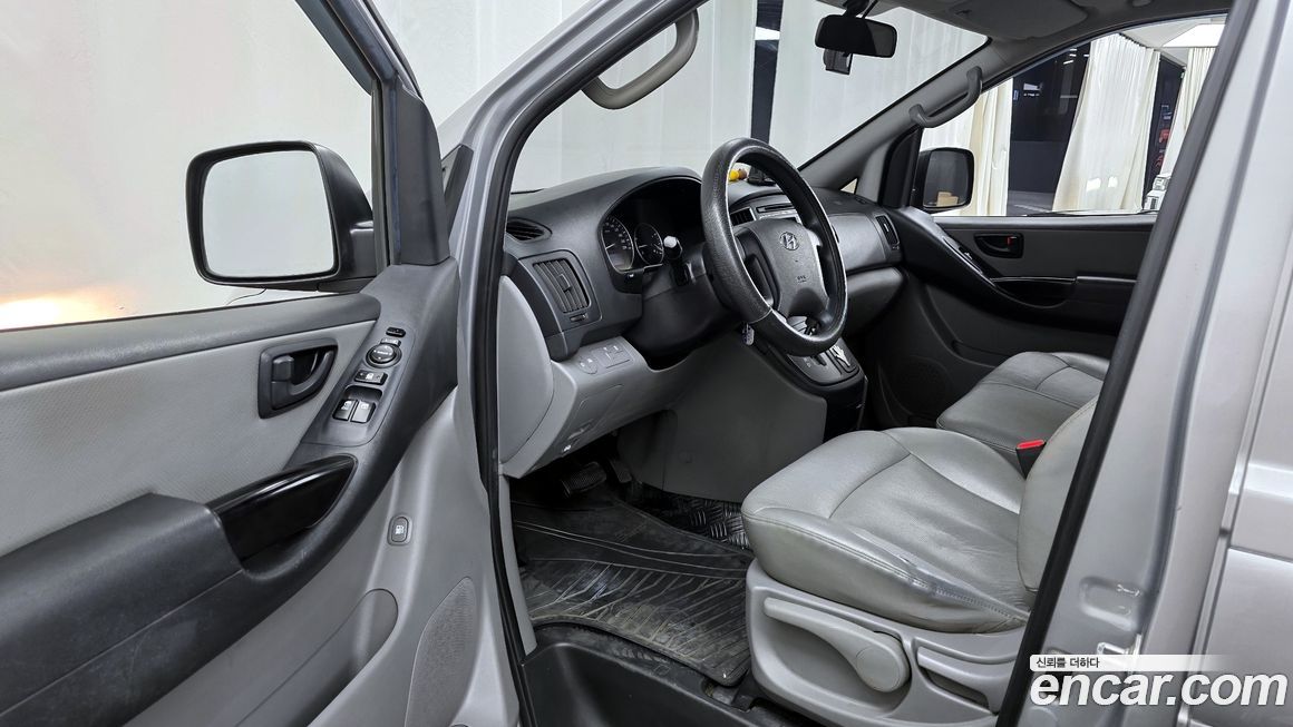 Hyundai Starex 2018