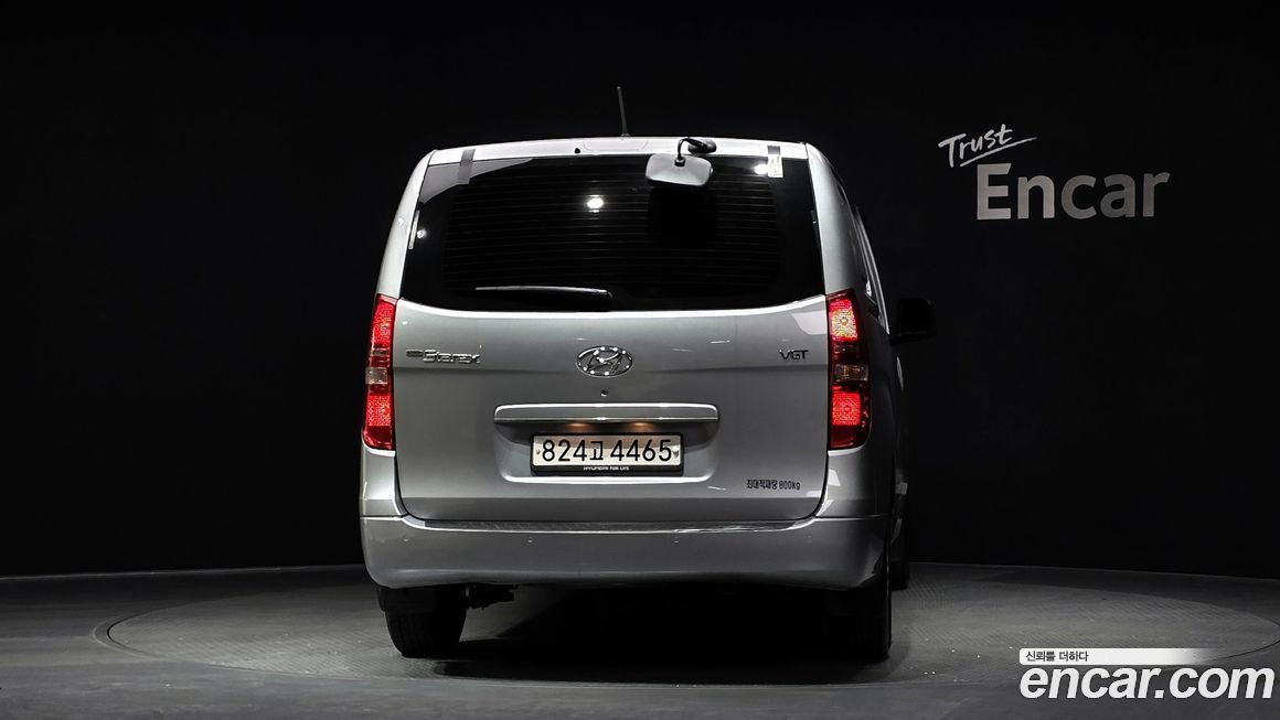 Hyundai Starex 2018