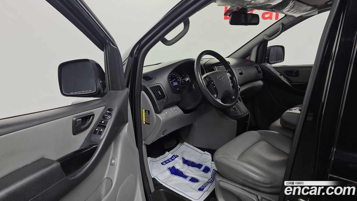 Hyundai Starex 2018