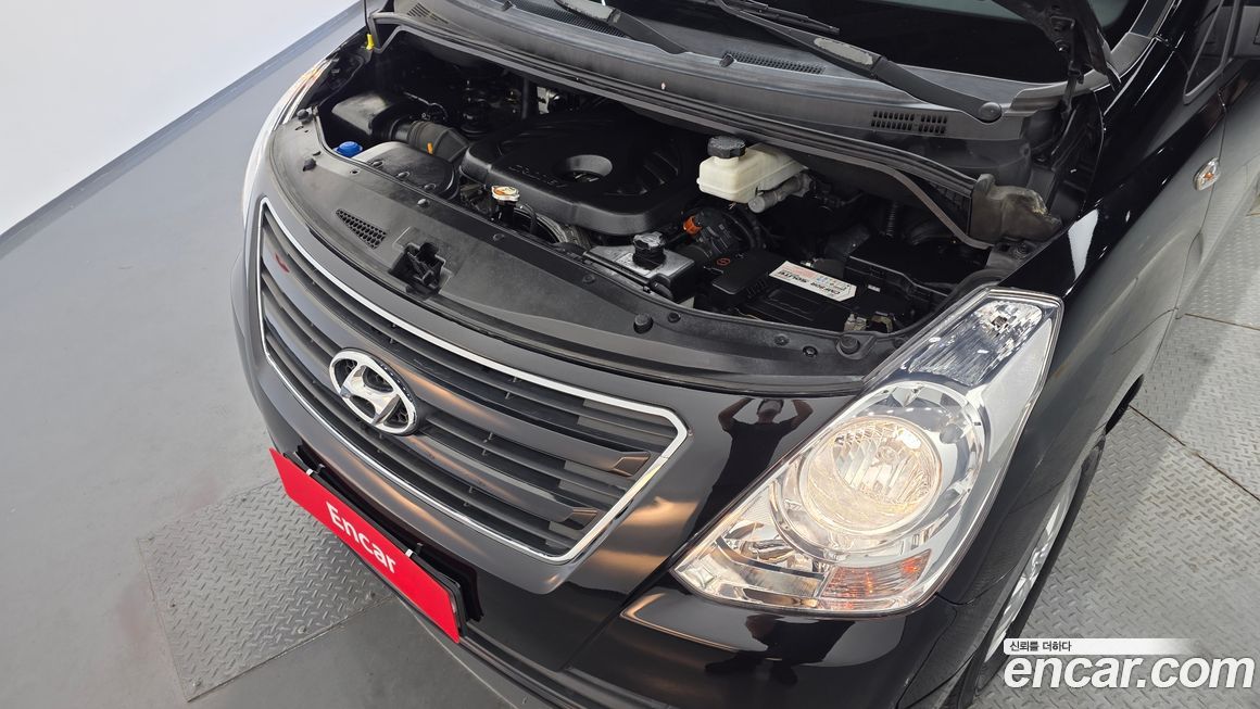 Hyundai Starex 2018