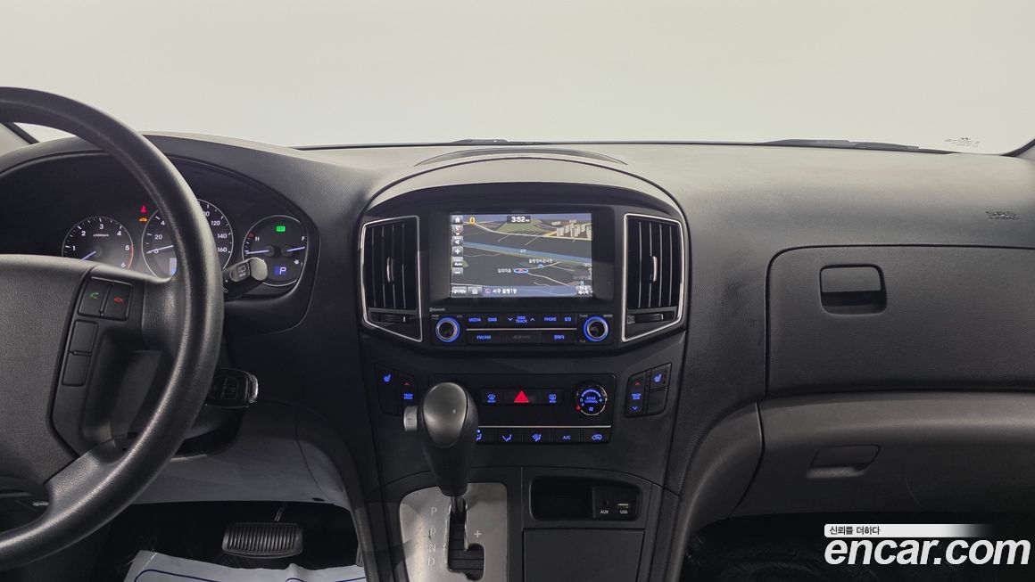 Hyundai Starex 2018