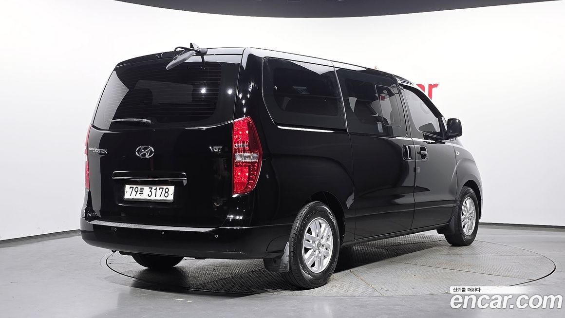 Hyundai Starex 2018