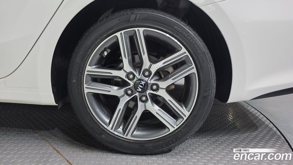 Kia K3 2019