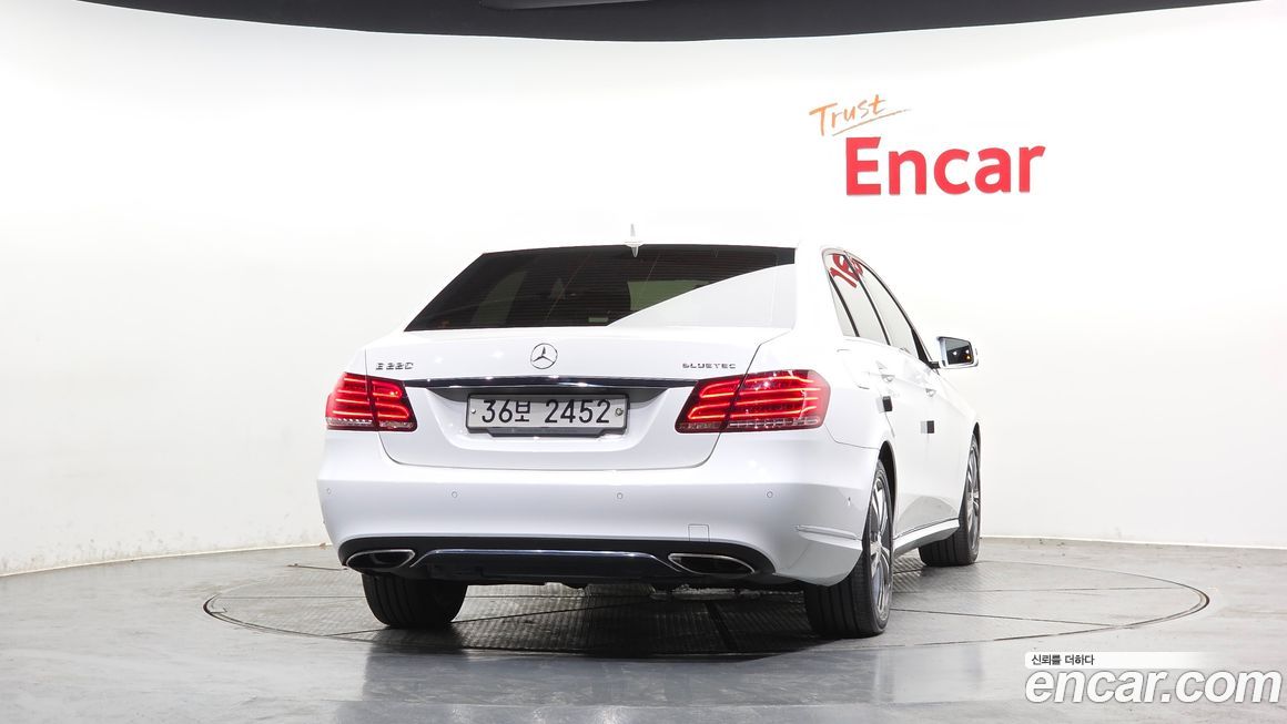 Mercedes-Benz E-Class 2016