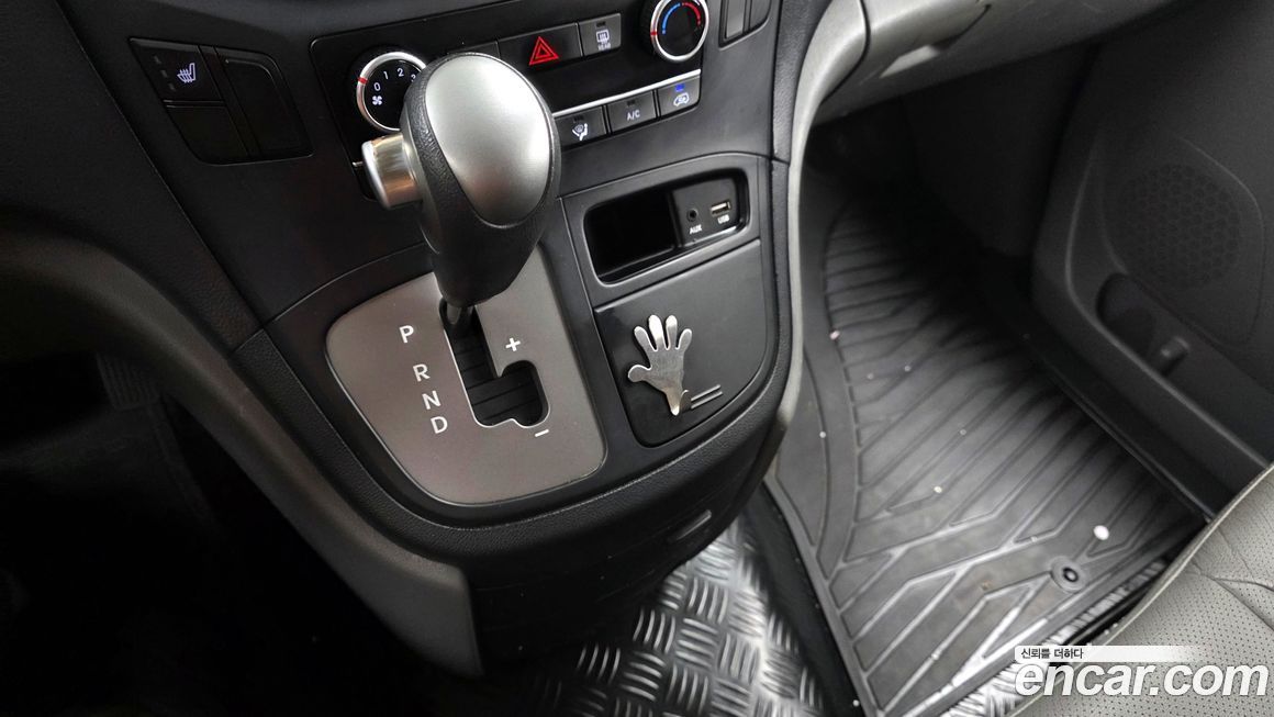 Hyundai Starex 2018