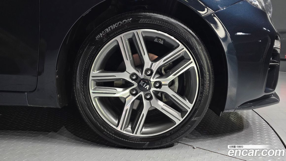 Kia K3 2019
