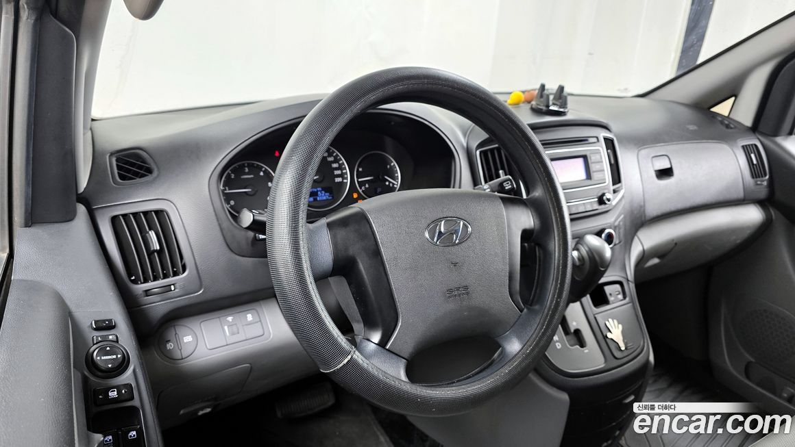 Hyundai Starex 2018