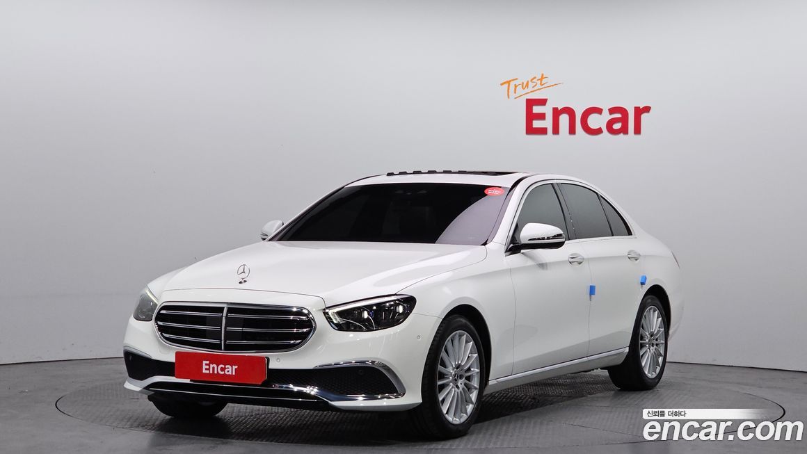 Mercedes-Benz E-Class 2021