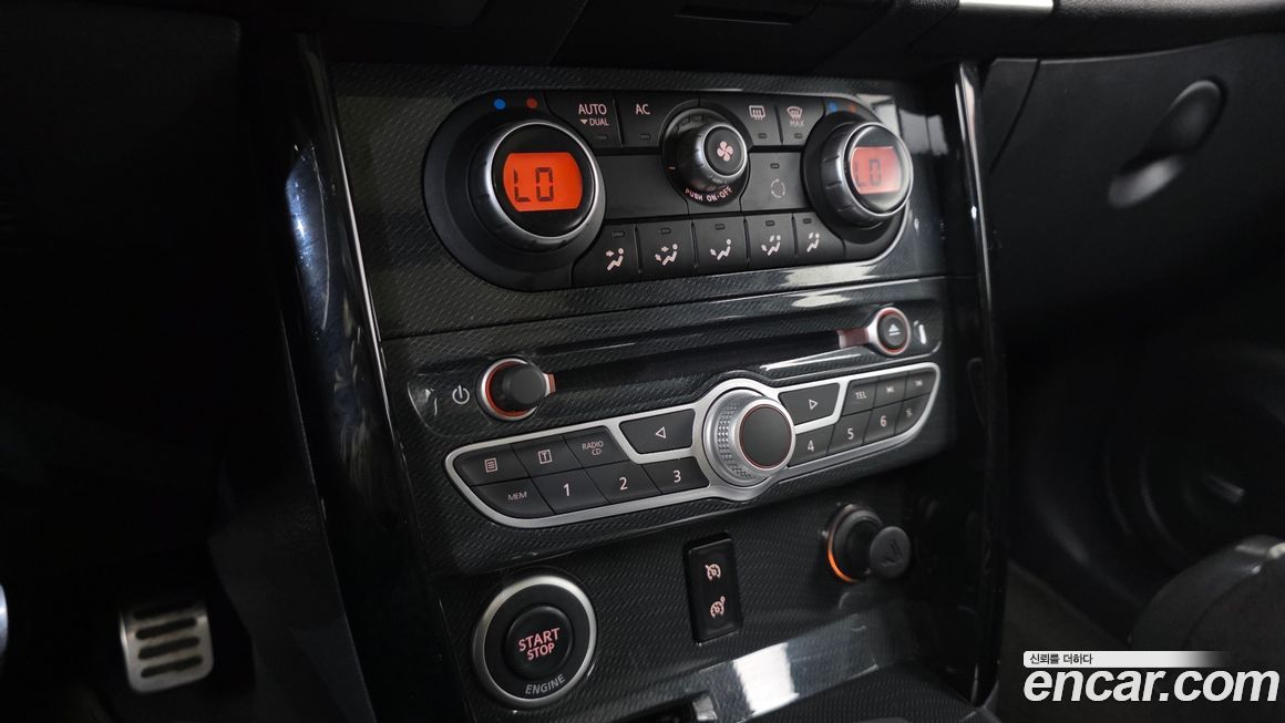 Renault-KoreaSamsung QM5  2012