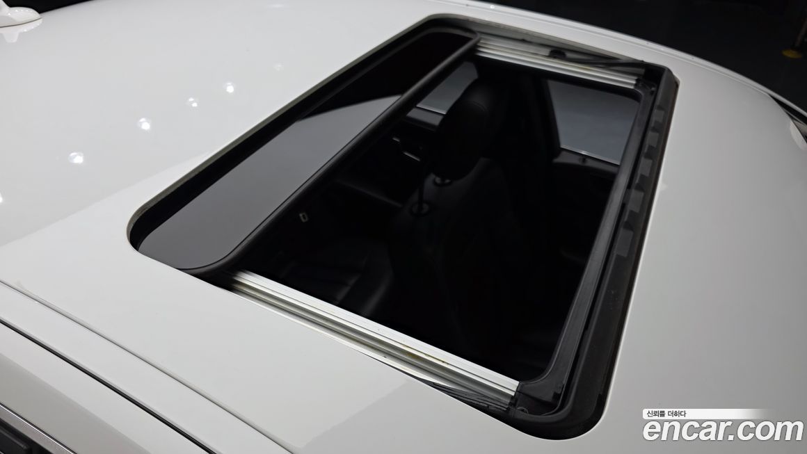 Mercedes-Benz E-Class 2016