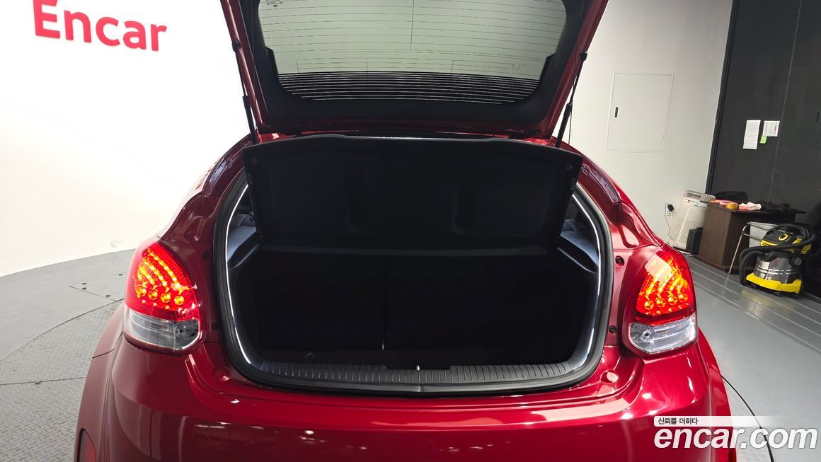 Hyundai Veloster 2015