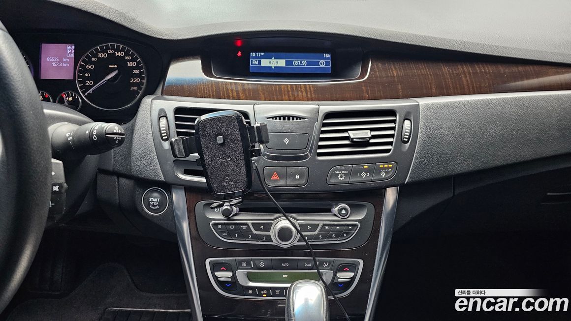 Renault-KoreaSamsung SM5  2011