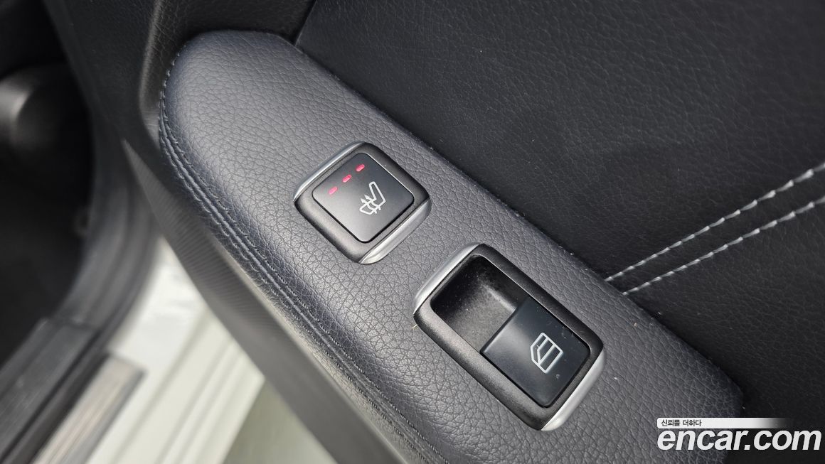 Mercedes-Benz E-Class 2016