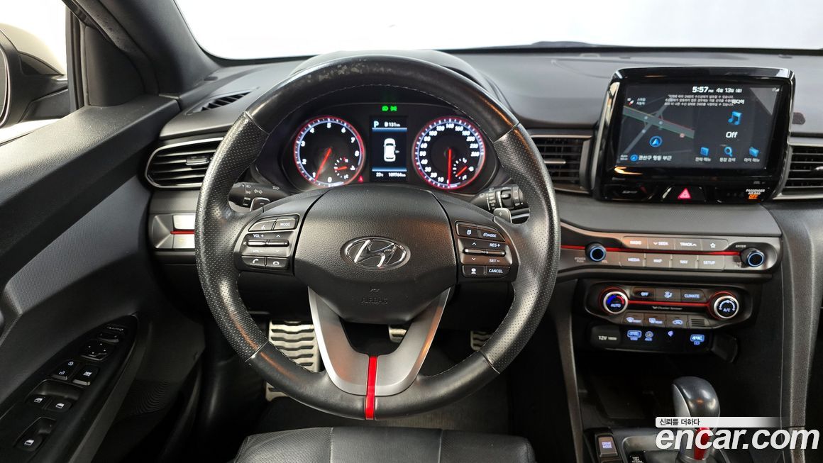 Hyundai Veloster 2018