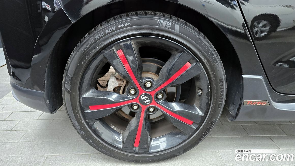 Hyundai Veloster 2018