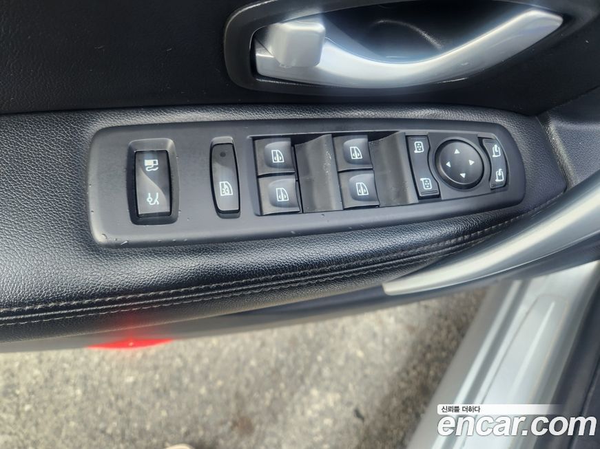 Renault-KoreaSamsung SM5  2013