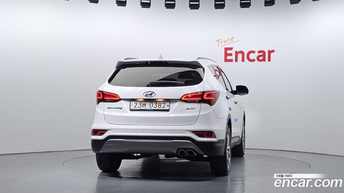 Hyundai Santafe 2017