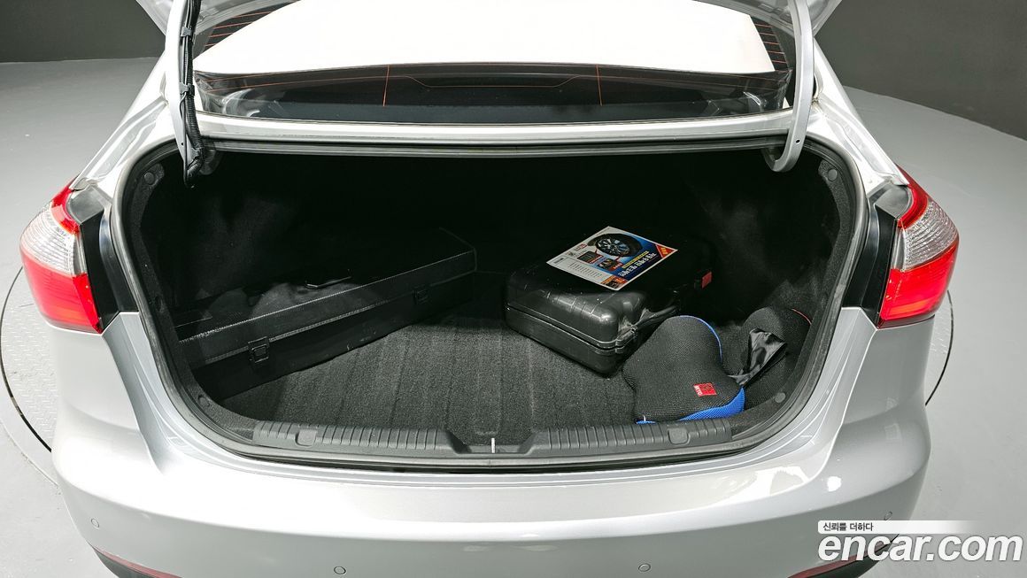 Kia K3 2015