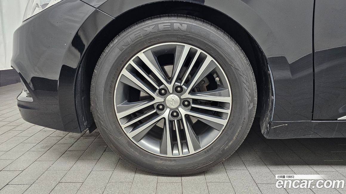 Hyundai Grandeur 2013