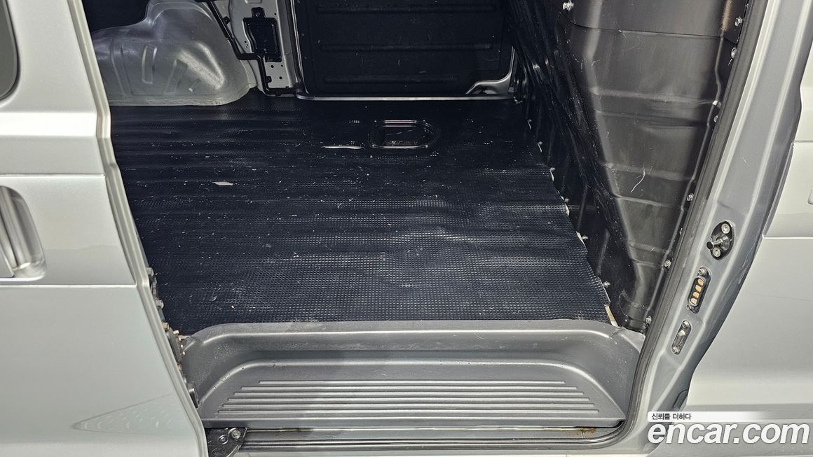 Hyundai Starex 2020