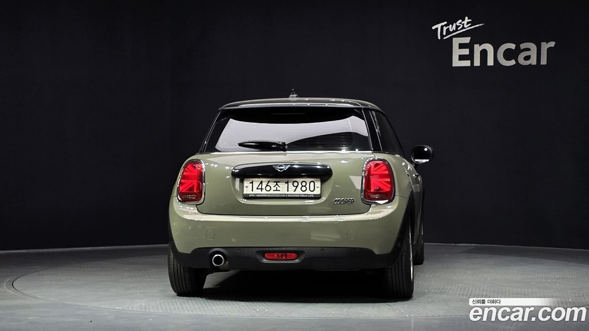 Mini Cooper 2020
