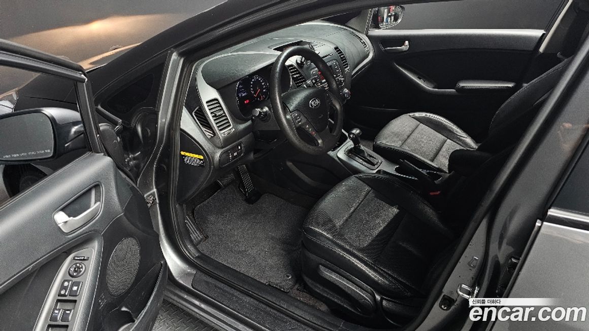Kia K3 2015