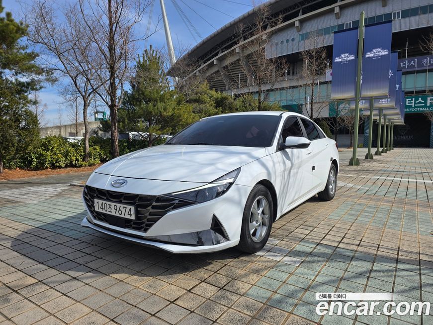 Hyundai AVANTE 2021
