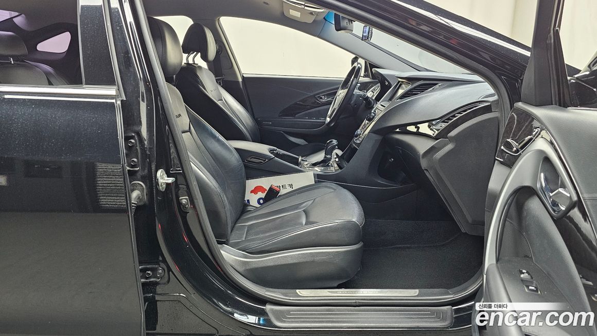 Hyundai Grandeur 2013